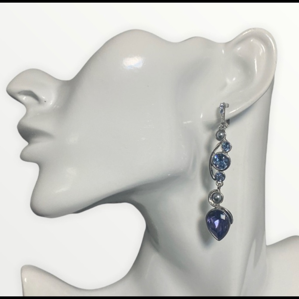 GIVENCHY AUTHENTIC DANGLING STONE EARRINGS IN SILVER BNWT